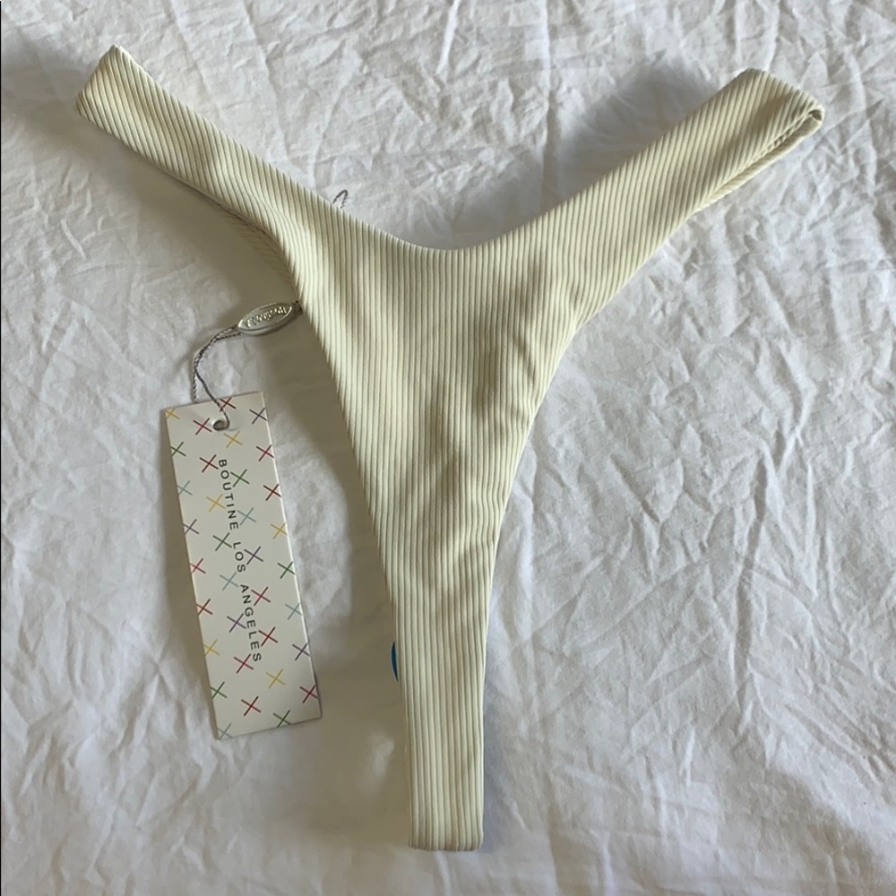 Chooks High V Bottoms